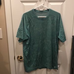 Lululemon - Men’s Metal Vent Short Sleeve